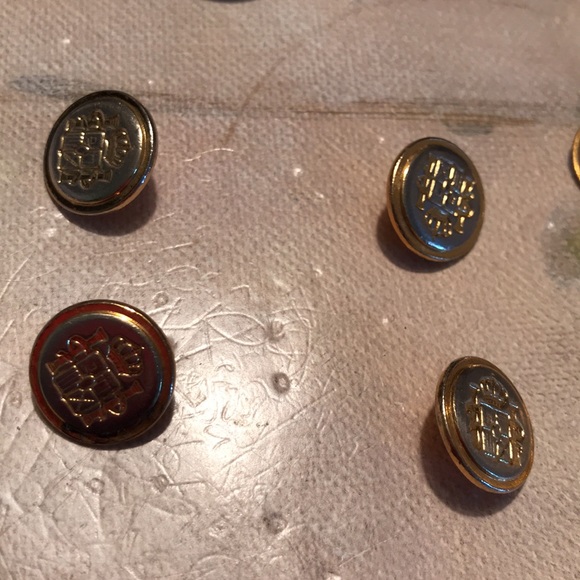 Blazer buttons - Picture 3 of 8